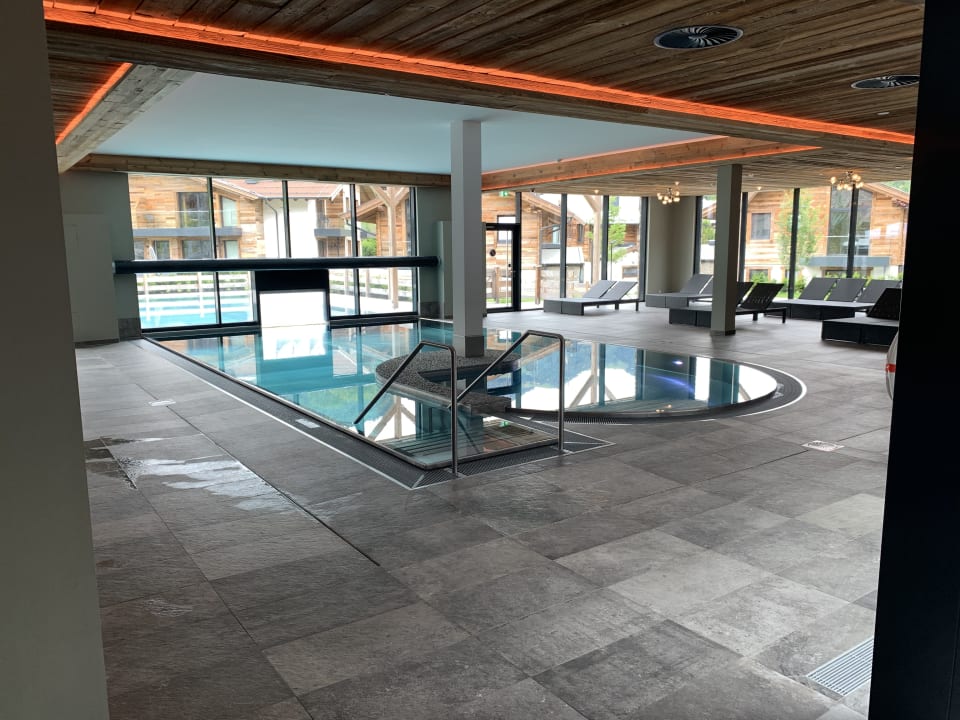 Pool VAYA Fieberbrunn