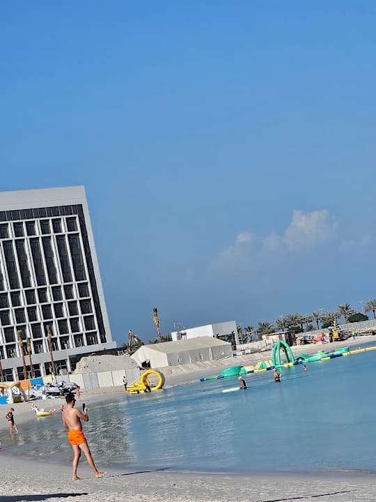 Ausblick Mövenpick Resort Al Marjan Island