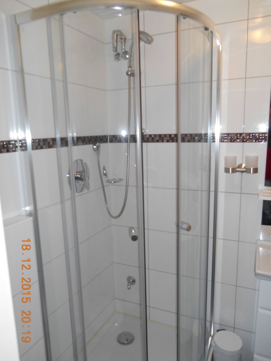 Dusche Gasthof Adler Untertürkheim