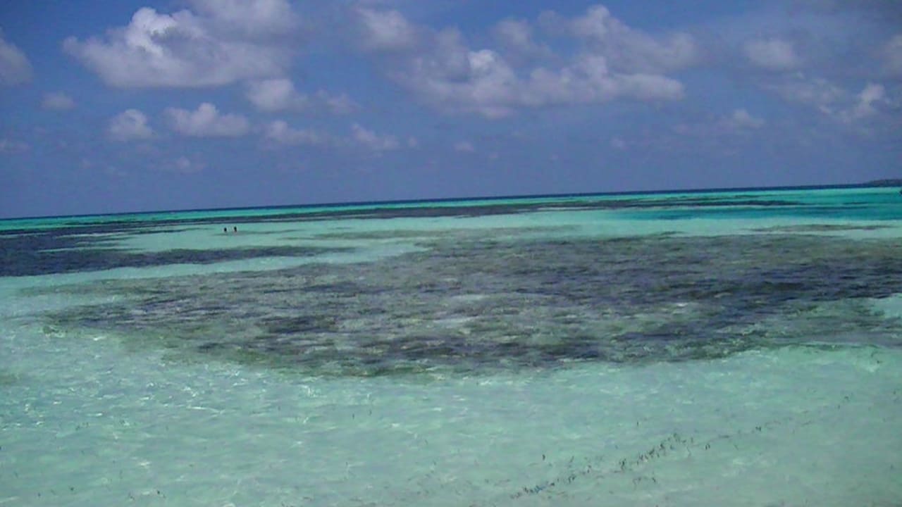 Lagon Meeru Maldives Resort Island