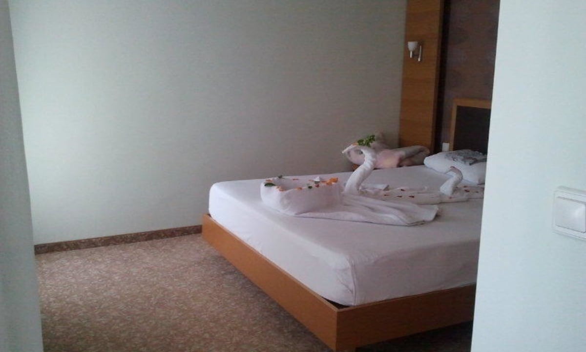 Großes Zimmer Hotel Sirma