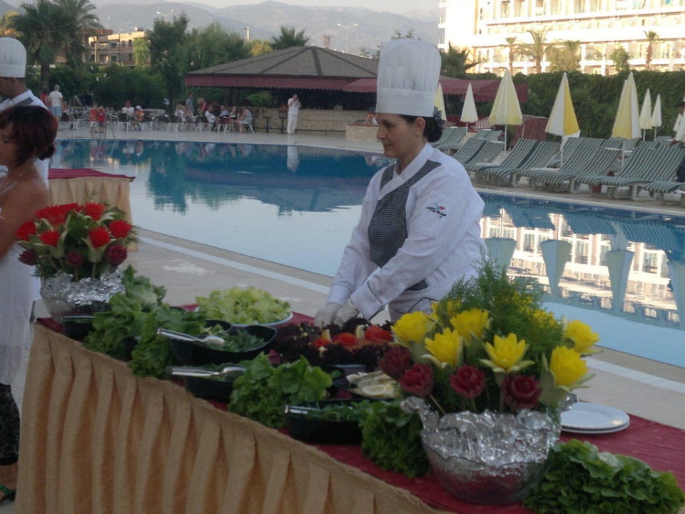 Essen und Trinken Hotel Royal Garden Beach