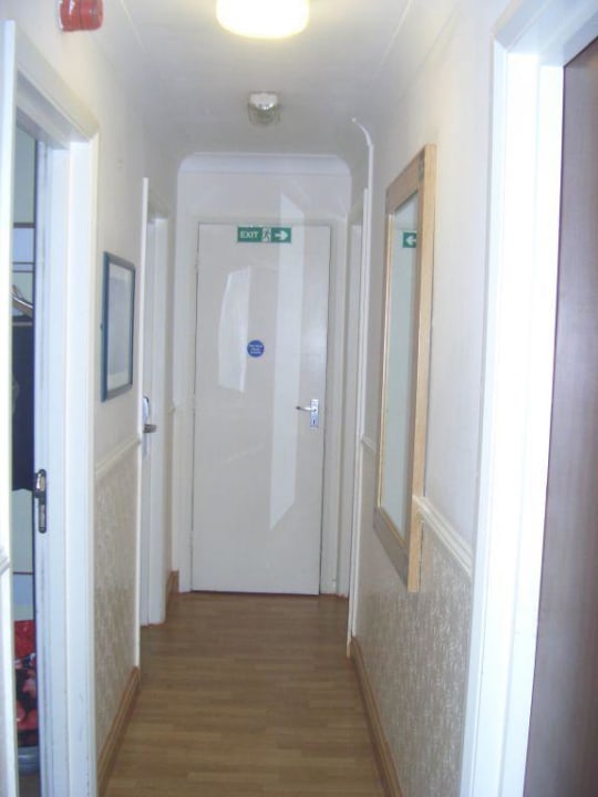 Hotelflur Hotel Huttons