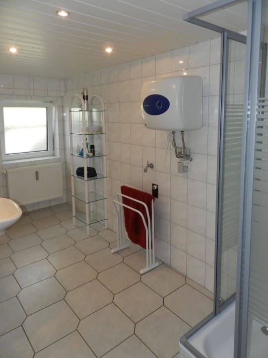 2-Zi-FEWO Badezimmer (Dusche/WC) 2 Zimmer Ferienwohnung Schumacher in Plau am See