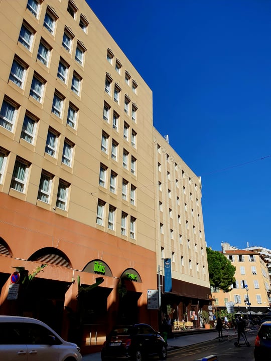 Außenansicht Hotel ibis Styles Nice Vieux Port