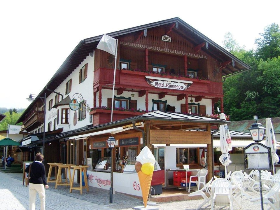 Ansicht vom See aus Hotel Königssee