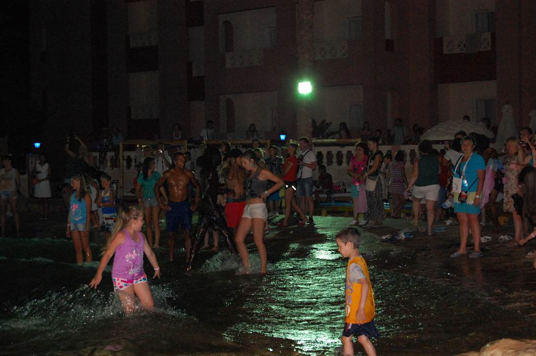 Бикини пати Pickalbatros Aqua Park Resort - Hurghada