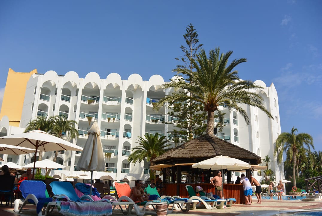 Pool Ona Marinas de Nerja Spa Resort