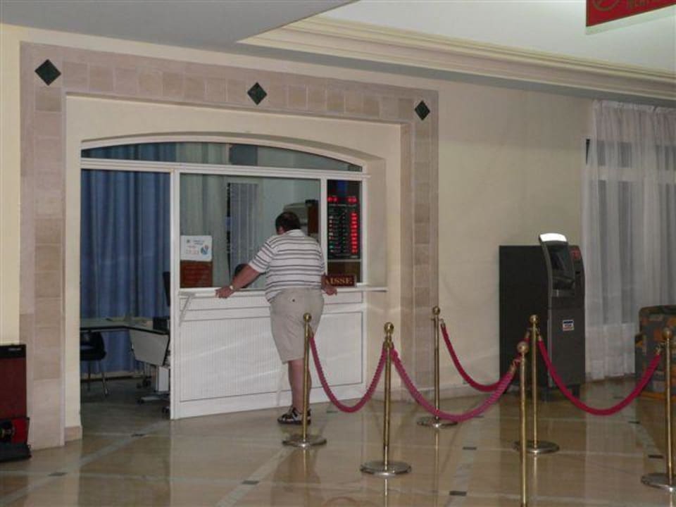 Geld wechseln El Mouradi Club Kantaoui