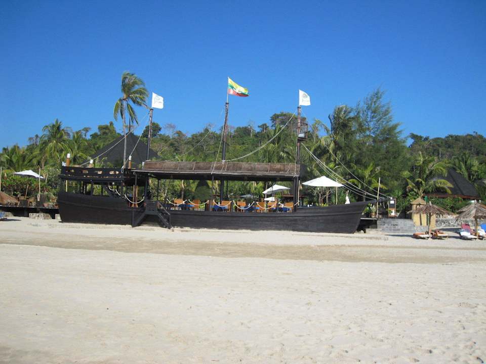 Das Barschiff Aureum Palace Hotels & Resorts Ngapali