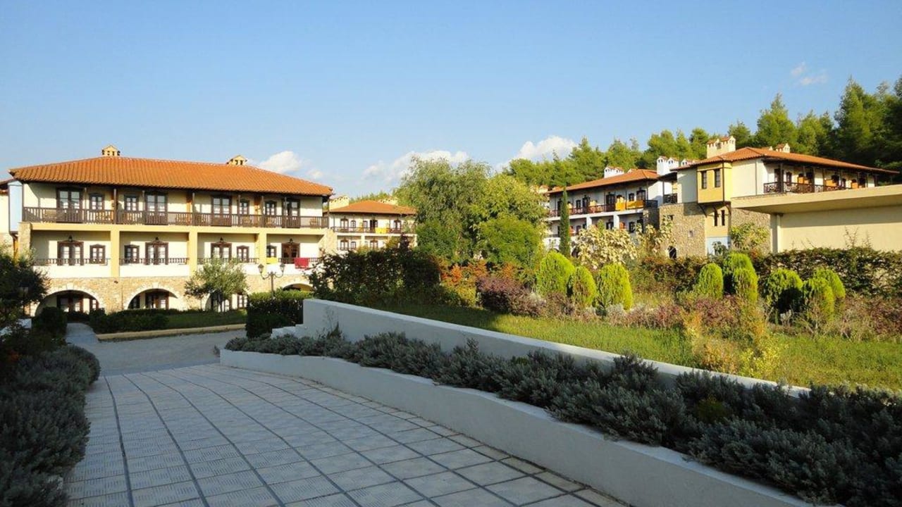 Unser Weg vom Restaurant zum Zimmer Simantro Resort