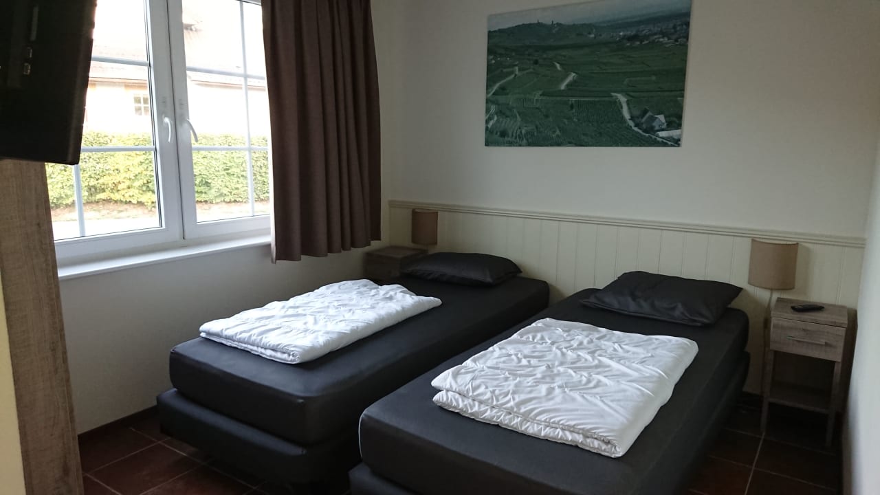 Zimmer Roompot Ferienresort Cochem
