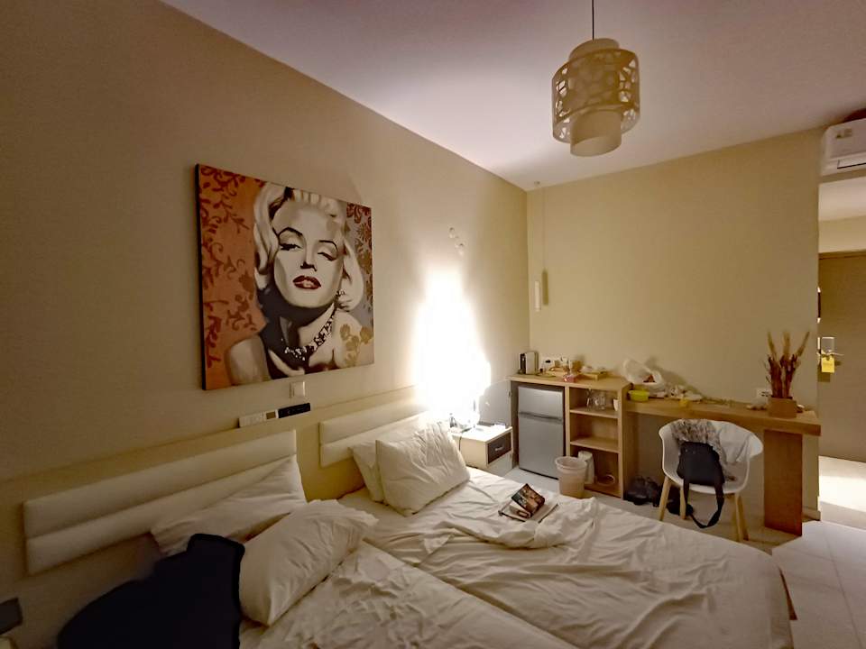 Zimmer Hotel Axos