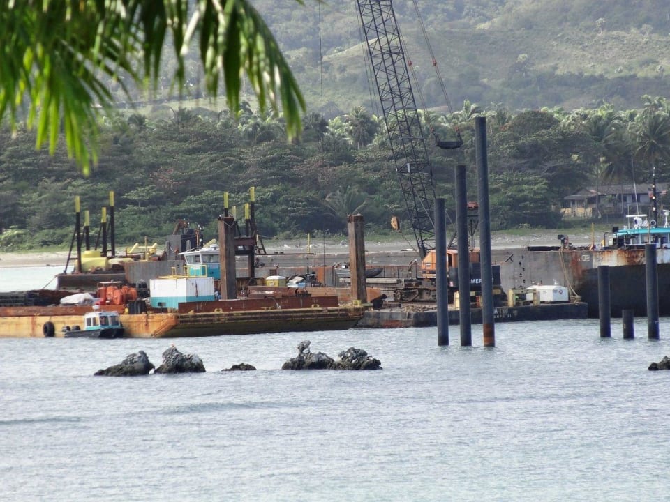 Dammarbeiten hinter dem RIU Bachata Senator Puerto Plata Hotel