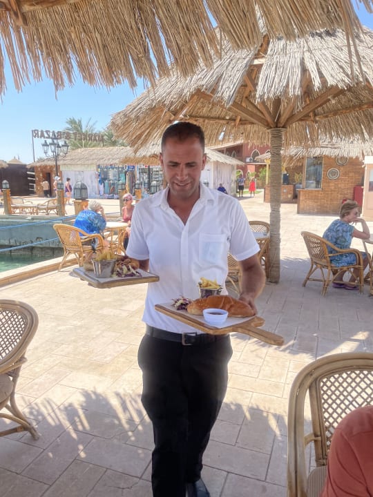 Gastro Siva Grand Beach