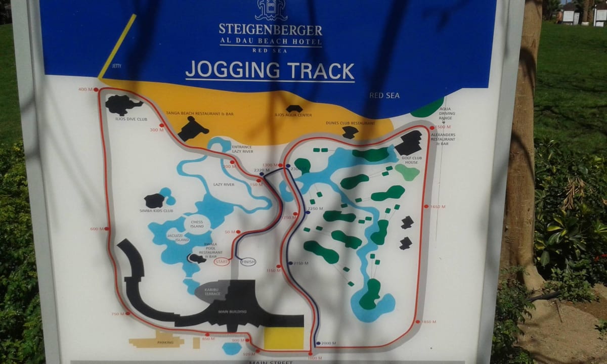 Joggingstrecke im AI Dau Park Steigenberger Aqua Magic