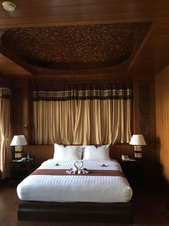 Bequemes Bett Panviman Resort Koh Phangan