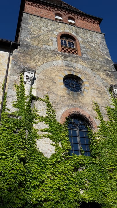 Außenansicht Hotel Schloss Münchenwiler