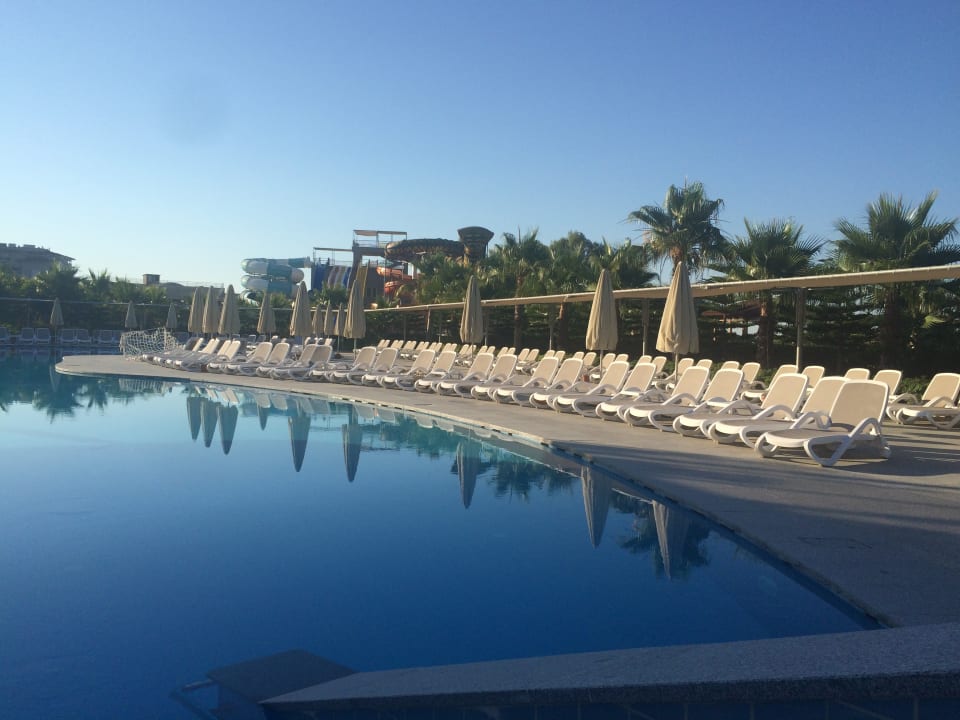 Pool Sunmelia Beach Resort