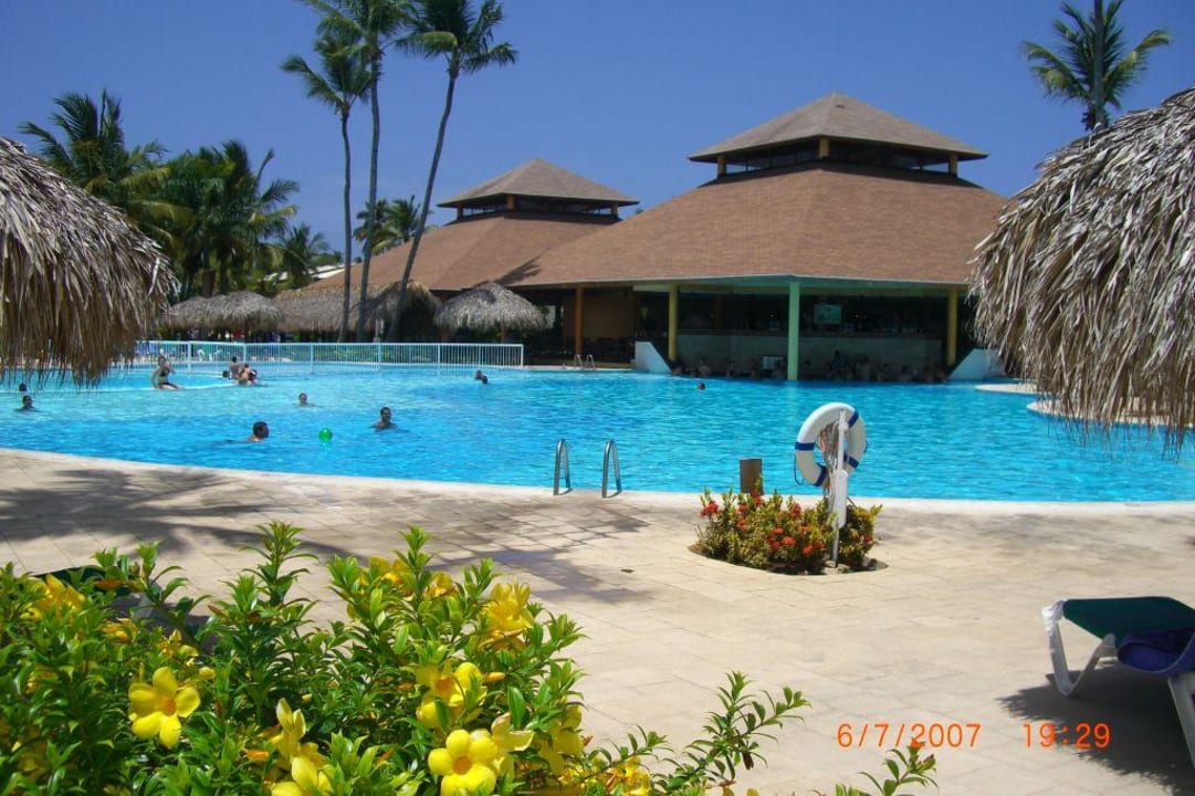 Pool Grand Palladium Select Bávaro Resort & Spa