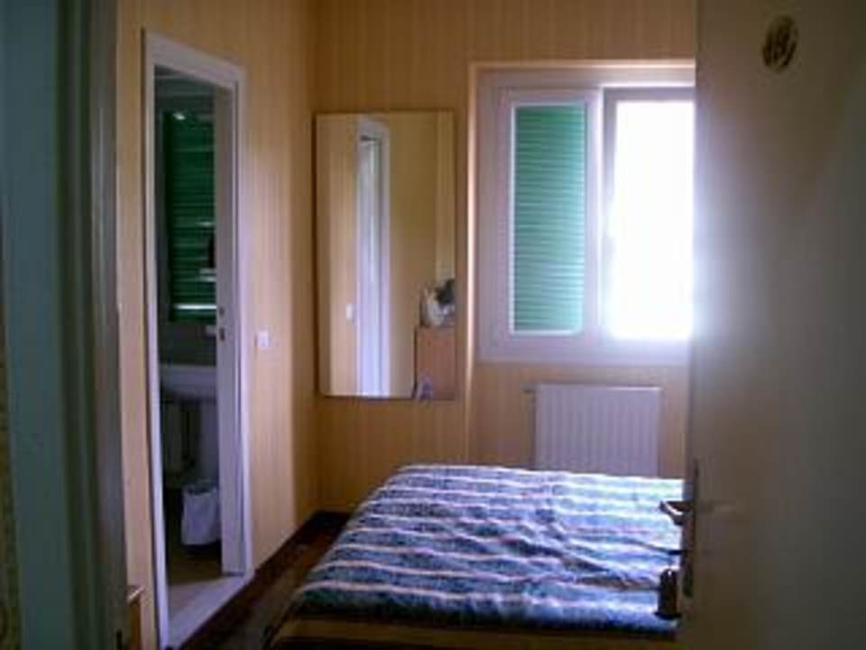 Doppelzimmer 4. OG (2) Villa Aricia