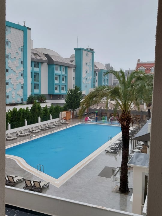 Ausblick Side Story Resort & Spa