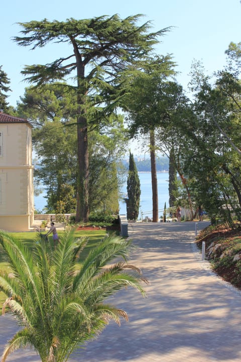 Blick in Richtung Castle/Porec Isabella Island Miramare  Suites & Villas
