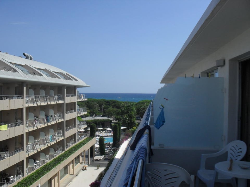 Blick vom Balkon aufs Meer  Montemar Maritim