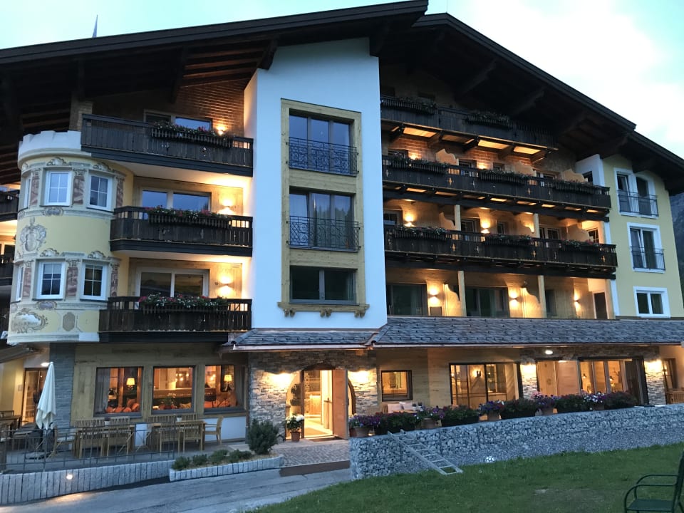 Außenansicht Hotel Sonnenhof