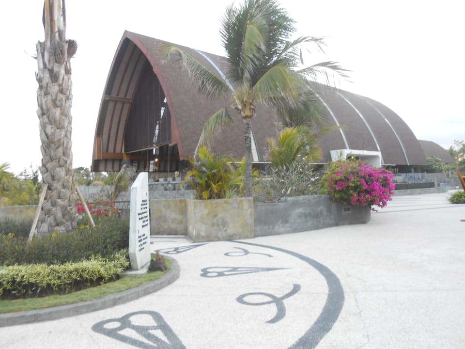 Lobby Merusaka Nusa Dua Bali