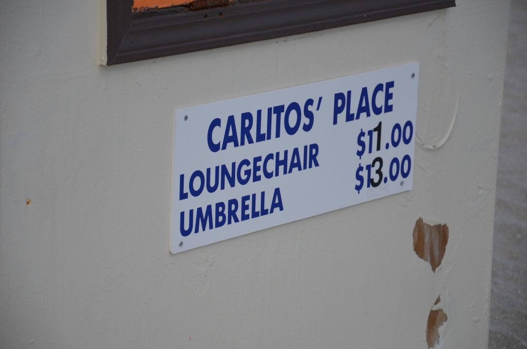 Hammer Preise für Liege und Schirm... Hotel Riu Plaza Miami Beach