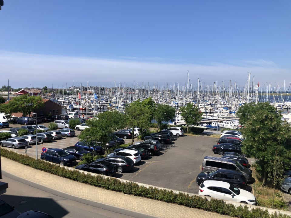 Ausblick Hafenhotel Meereszeiten