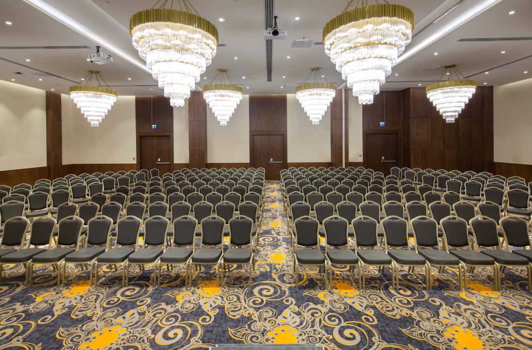 Sonstiges Dedeman Kartepe Kocaeli