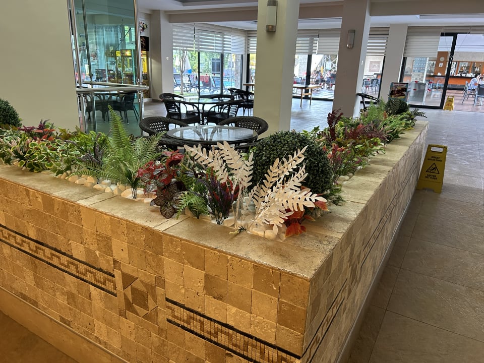 Lobby Telatiye Resort