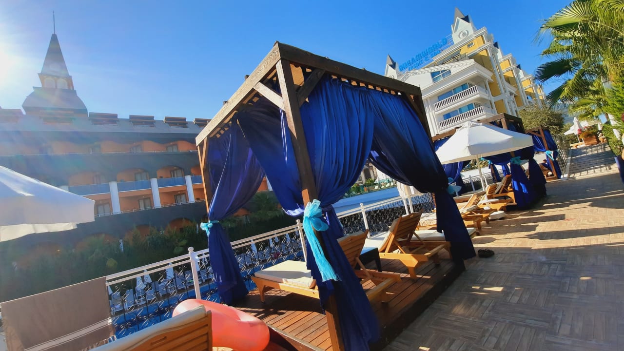 Pool Dream World Resort & Spa