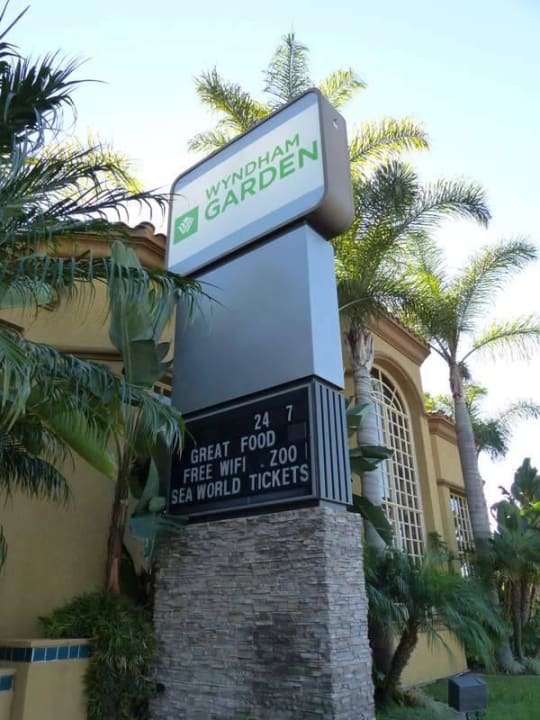Außenansicht Hotel Wyndham Garden San Diego near Sea World