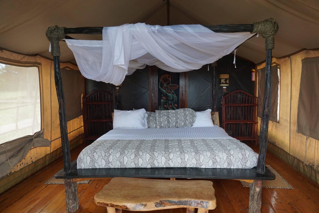 Bett  Shimba Hills Green Safari Lodge