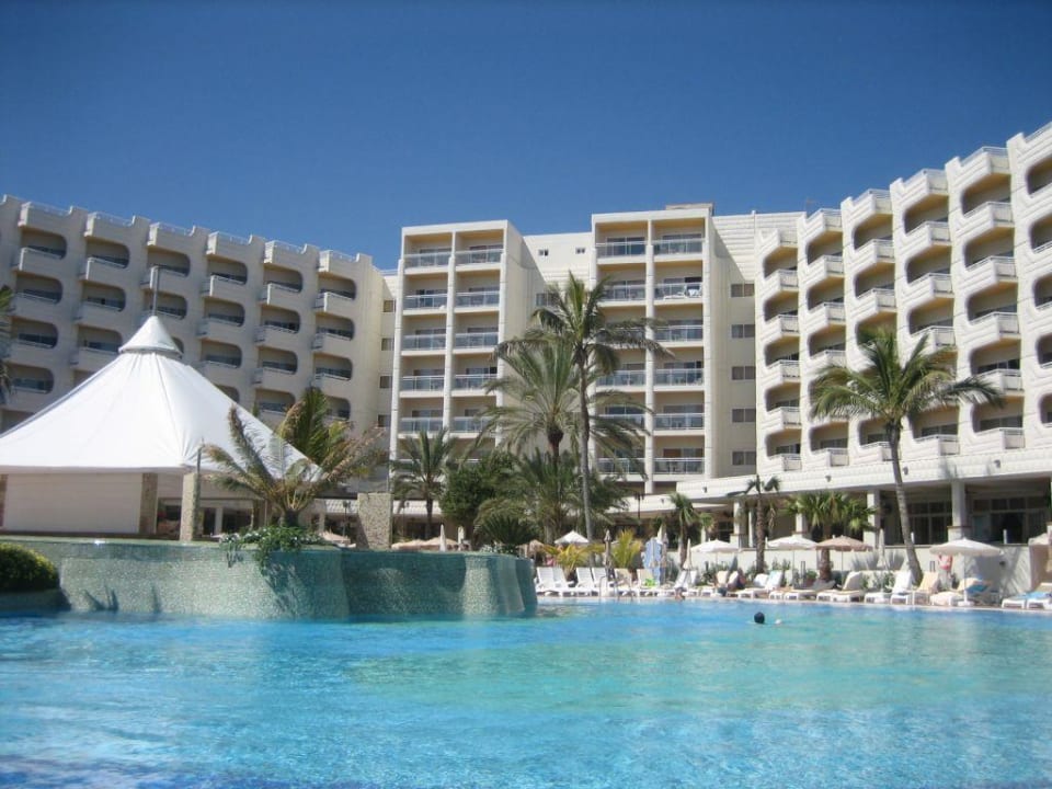 kalter Pool Hotel Riu Palace Tres Islas