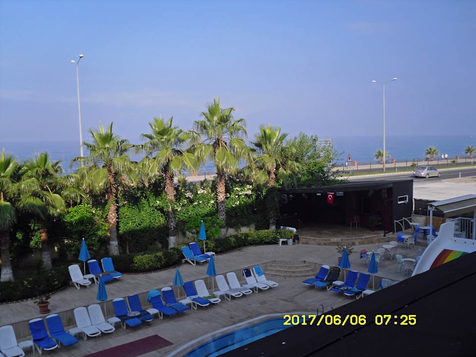 Ausblick Hotel Ideal Beach