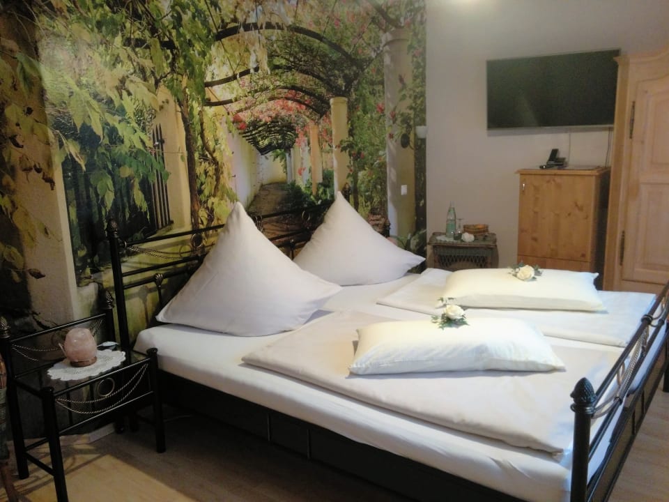 Zimmer Wellness Resort Romantika