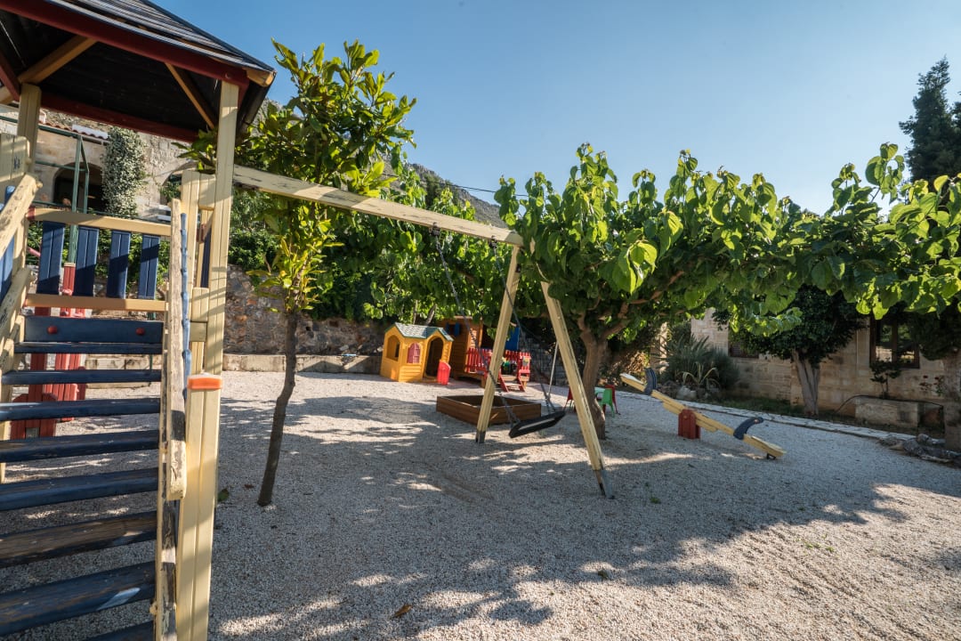 Außenansicht Saint George's Retreat Village