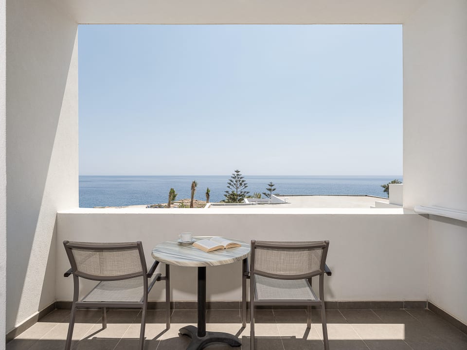Zimmer Hotel Kakkos Bay