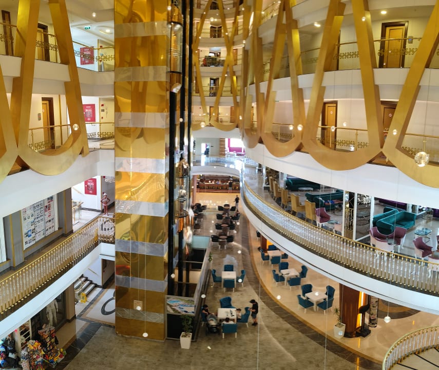 Lobby Dream World Aqua Hotel