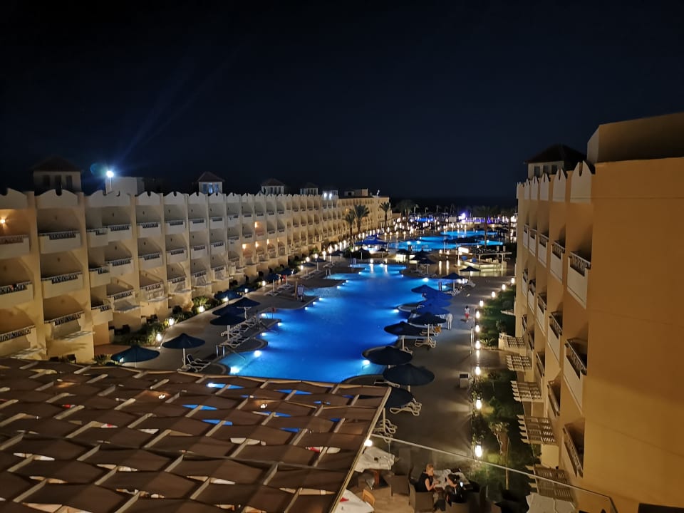 Pool Amwaj Beach Club Abu Soma Resort