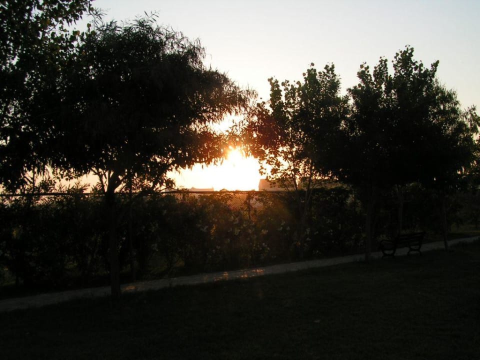 Sonnenuntergang Alba Resort Hotel