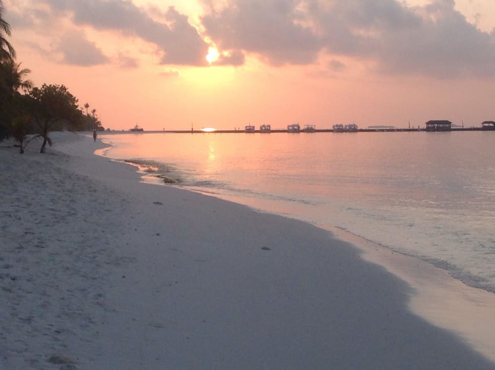 Sonnenaufgang Südseite Kuredu Island Resort & Spa