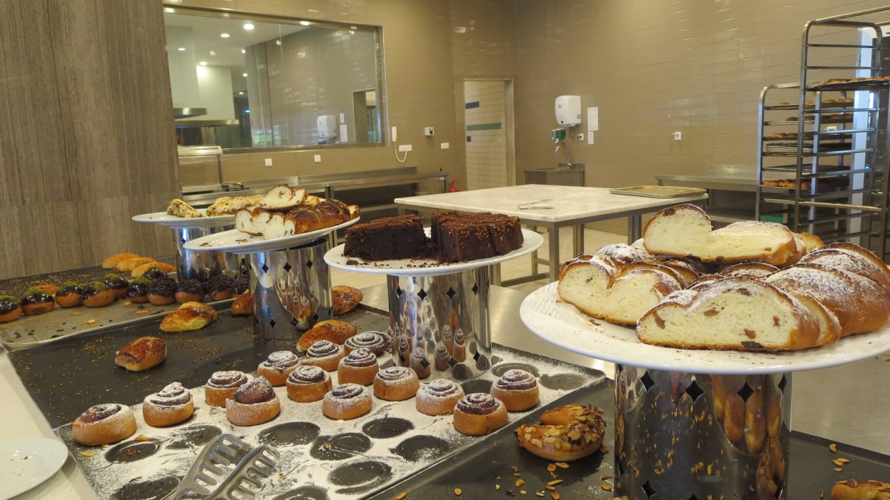 Frühstück The Sense Deluxe Hotel