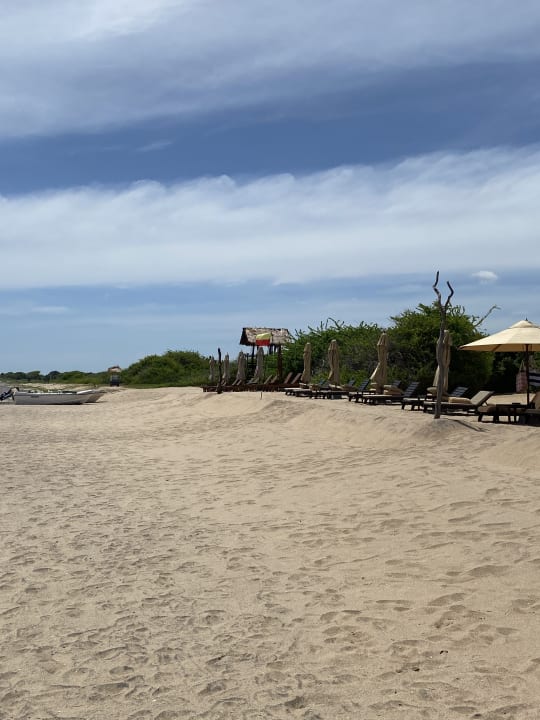 Strand Jungle Beach by Uga Escapes