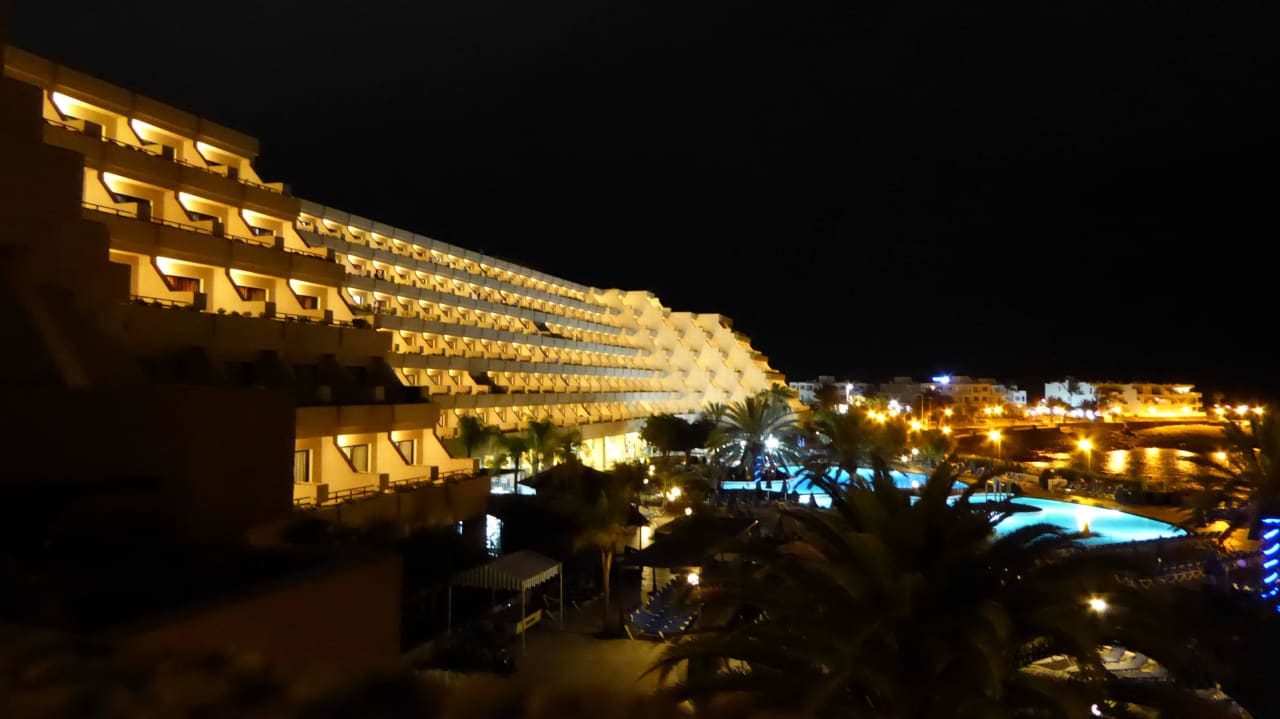 Hotel bei Nacht Hotel Grand Teguise Playa