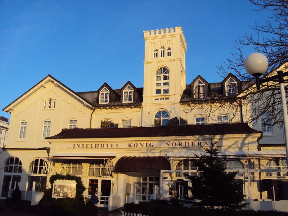 Inselhotel König - Hauptgebäude Inselhotel König